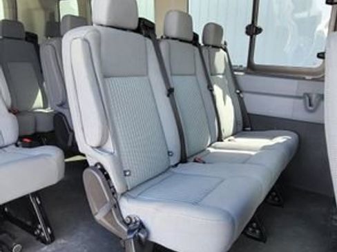 Used 2015 Ford Transit 350 XLT RWD image 7