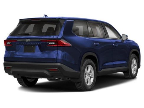 Certified 2026 Toyota Grand Highlander FWD image 2