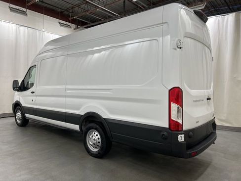Used 2025 Ford Transit 250 148 High Roof Extended AWD image 3