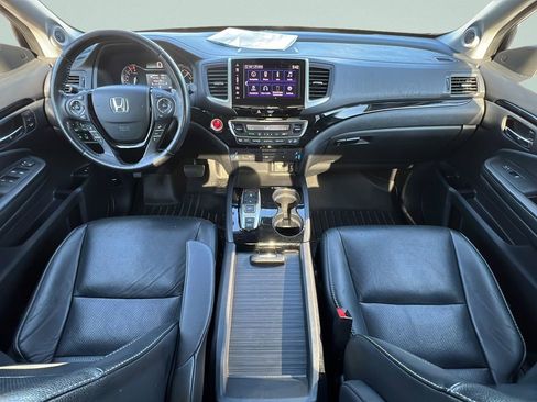 Used 2018 Honda Pilot Elite image 11