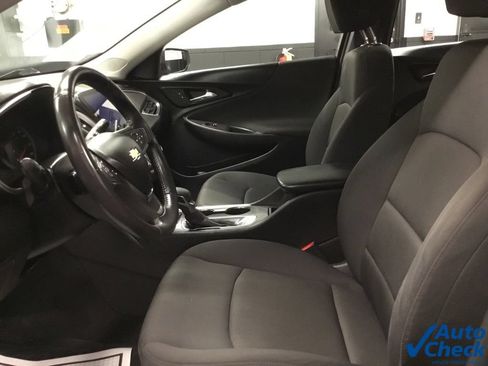 Used 2021 Chevrolet Malibu RS FWD image 24