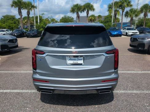 Used 2025 Cadillac XT6 Premium Luxury w/ LPO, Floor Liner Package FWD image 7