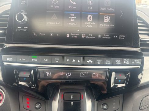 Used 2025 Honda Odyssey Sport-L image 21
