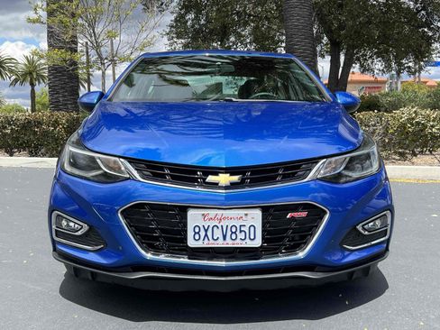 Used 2017 Chevrolet Cruze LT w/ Convenience Package FWD image 46
