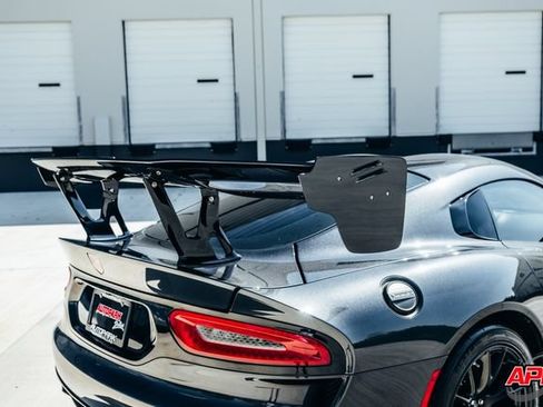 Used 2016 Dodge Viper ACR w/ Extreme Aero Package RWD image 47