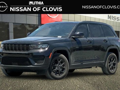 Used 2024 Jeep Grand Cherokee Altitude RWD image 1
