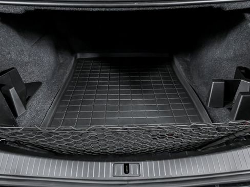 Used 2016 Cadillac CTS V w/ Luxury Package RWD image 16