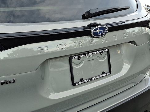 New 2025 Subaru Forester Premium image 5