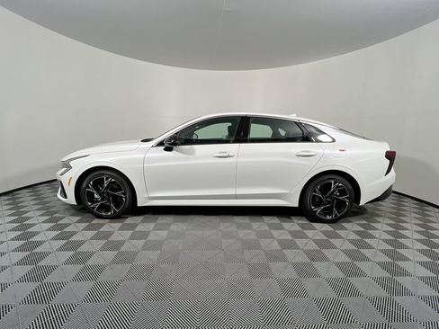 New 2026 Kia K5 EX image 8