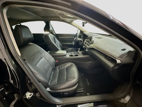 Used 2019 Nissan Altima 2.5 SL FWD image 33