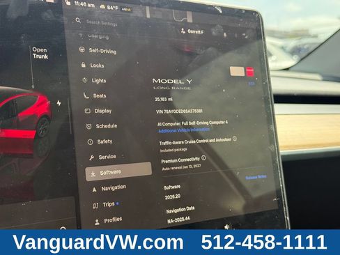 Used 2025 Tesla Model Y Long Range RWD image 18