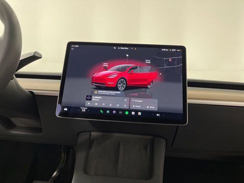 Used 2024 Tesla Model Y Long Range image 23