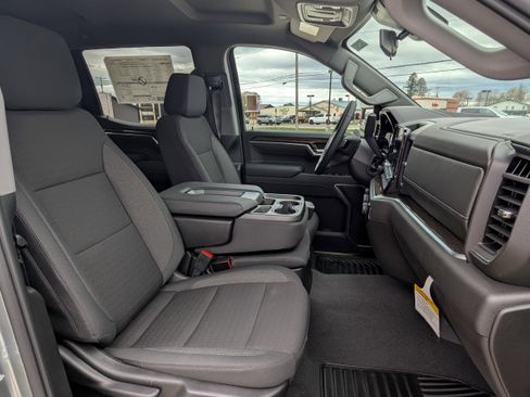 New 2026 Chevrolet Silverado 1500 LT AWD/4WD image 9