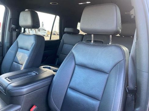 Used 2024 Chevrolet Tahoe LT image 11