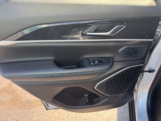 Certified 2023 Jeep Grand Cherokee Trailhawk AWD/4WD image 19