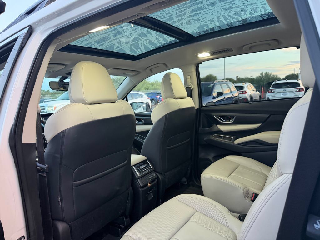 Used 2022 Subaru Ascent Limited w/ Technology Package AWD/4WD image 6
