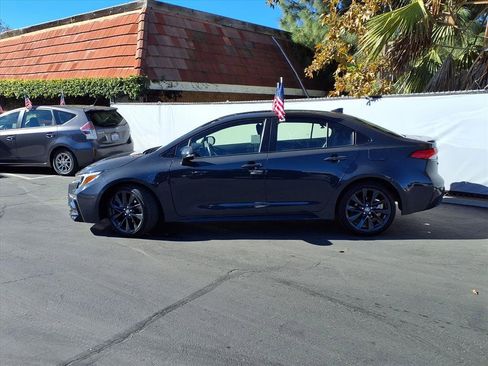 Certified 2023 Toyota Corolla SE image 3