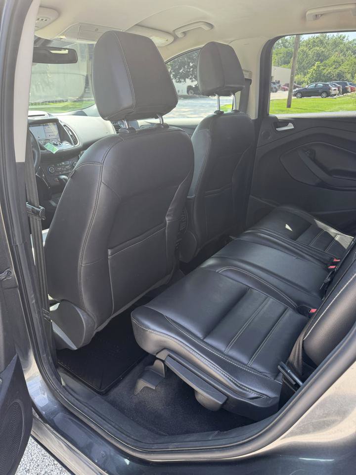 Used 2017 Ford Escape Titanium AWD/4WD image 11