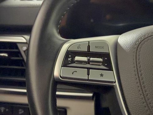 Used 2025 Kia Telluride S FWD image 18