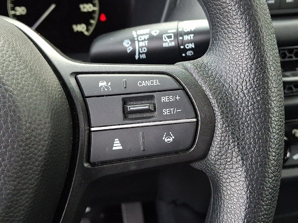 Used 2025 Honda HR-V LX image 24