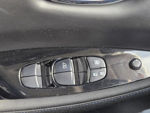 Used 2023 Nissan Leaf SV Plus image 25