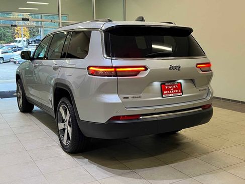 Used 2021 Jeep Grand Cherokee L Limited w/ Trailer Tow Group (B) image 4