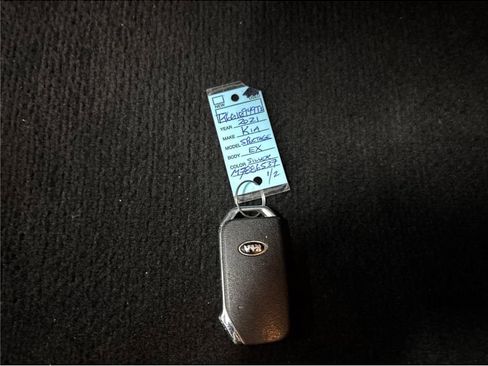 Used 2021 Kia Sportage EX image 36