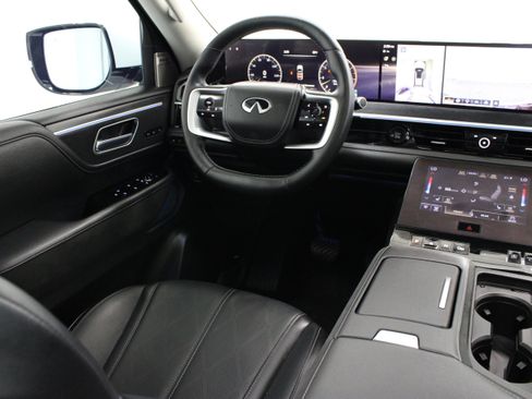 Used 2025 INFINITI QX80 Sensory AWD/4WD image 35
