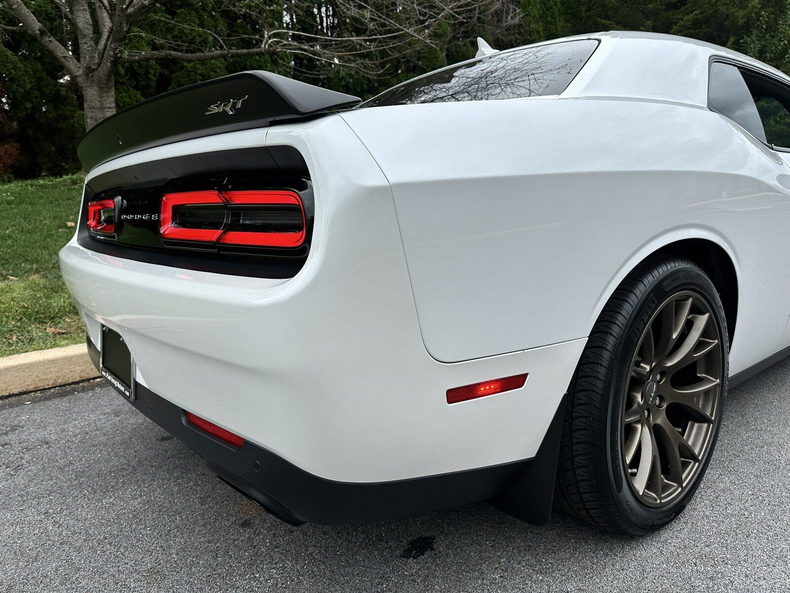 Used 2015 Dodge Challenger SRT Hellcat RWD image 53