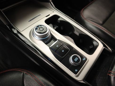 Used 2022 Ford Explorer ST-Line image 9