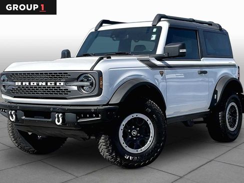 Certified 2022 Ford Bronco Badlands AWD/4WD image 1