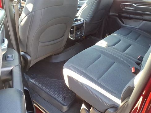 Used 2021 RAM 1500 Big Horn image 31