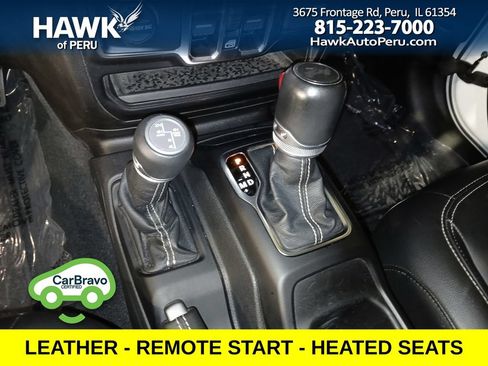 Used 2022 Jeep Wrangler Unlimited Sahara AWD/4WD image 18