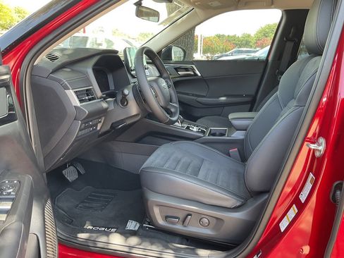 Used 2025 Jeep Compass Limited AWD/4WD image 9