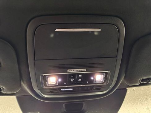 Certified 2025 Lincoln Aviator Black Label image 48