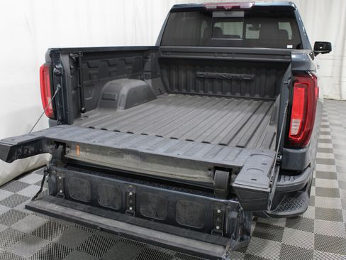 Used 2021 GMC Sierra 1500 Denali w/ Denali Ultimate Package AWD/4WD image 33