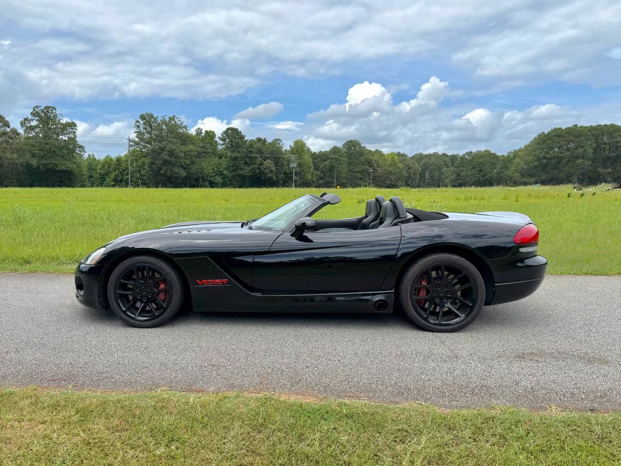Used 2003 Dodge Viper SRT-10 RWD image 9