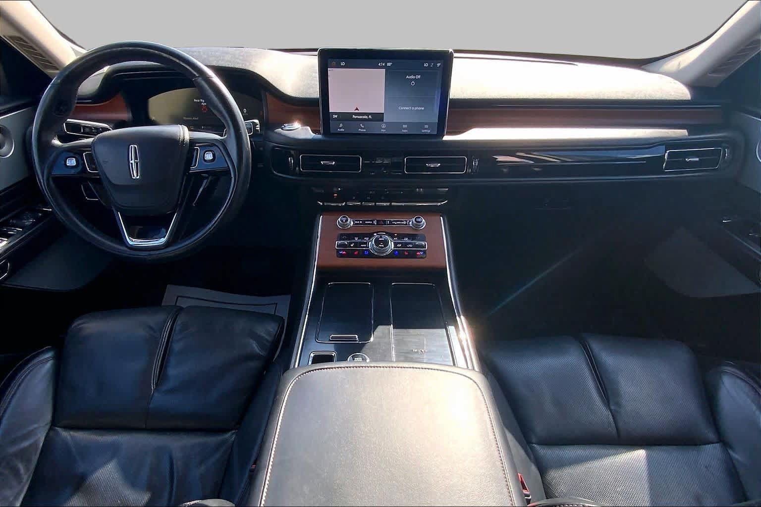 Used 2020 Lincoln Aviator Reserve w/ Equipment Group 201A RWD image 15