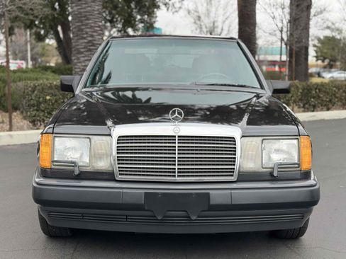 Used 1987 Mercedes-Benz 300 D Turbo image 25