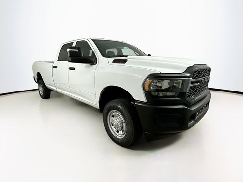 Certified 2024 RAM 2500 Tradesman image 1