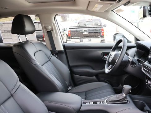 New 2026 Honda HR-V EX-L image 6