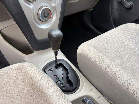 Used 2007 Toyota Yaris S image 19