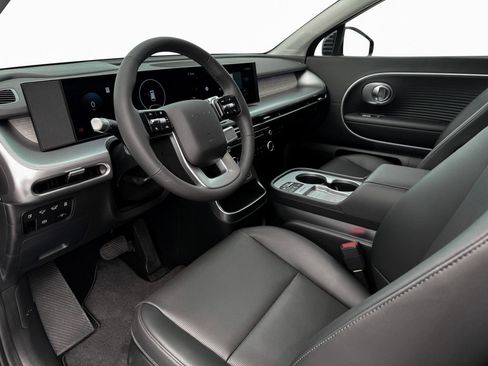 New 2026 Hyundai Ioniq 9 SEL image 14