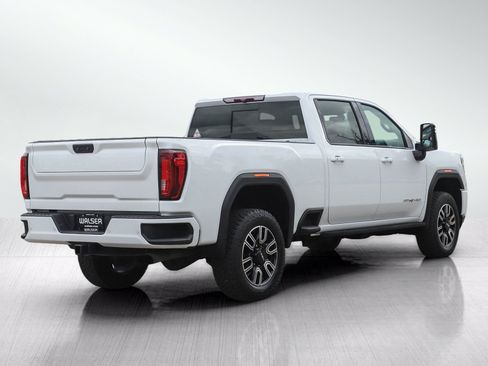 Used 2022 GMC Sierra 2500 AT4 w/ AT4 Preferred Package AWD/4WD image 5