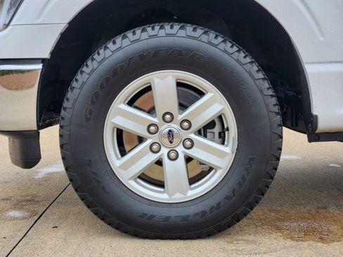 Used 2021 Ford F150 XLT w/ Equipment Group 301A Mid image 14