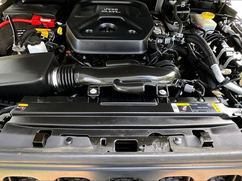 Used 2021 Jeep Wrangler Unlimited Rubicon image 26