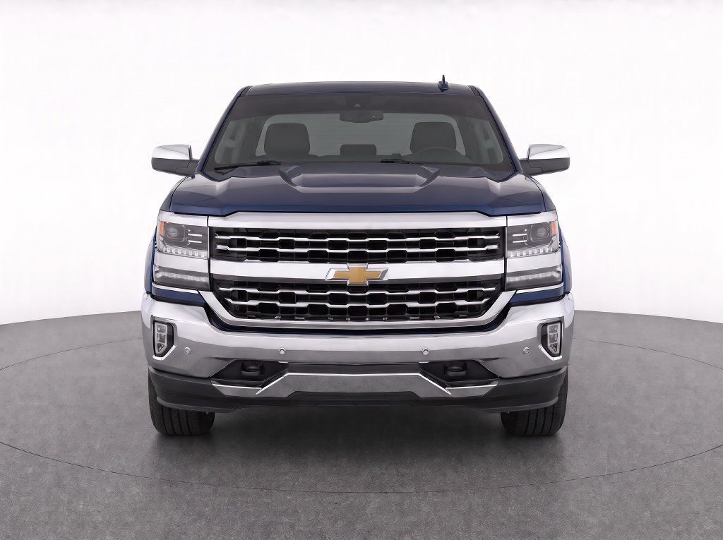 Used 2018 Chevrolet Silverado 1500 LTZ w/ Sport Package AWD/4WD image 7