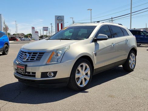 Used 2016 Cadillac SRX Performance w/ Driver Awareness Package FWD image 5