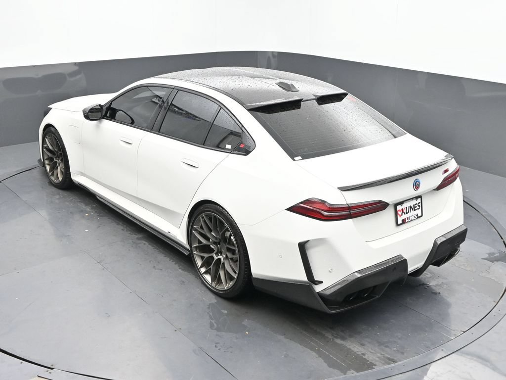 Used 2025 BMW M5 w/ Carbon Package AWD/4WD image 42