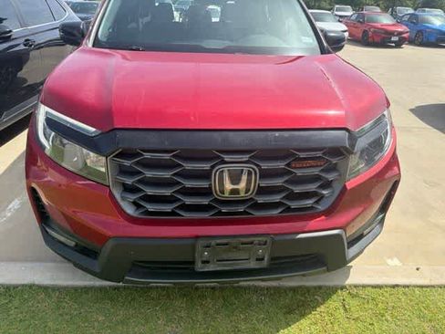 Used 2023 Honda Passport TrailSport image 12